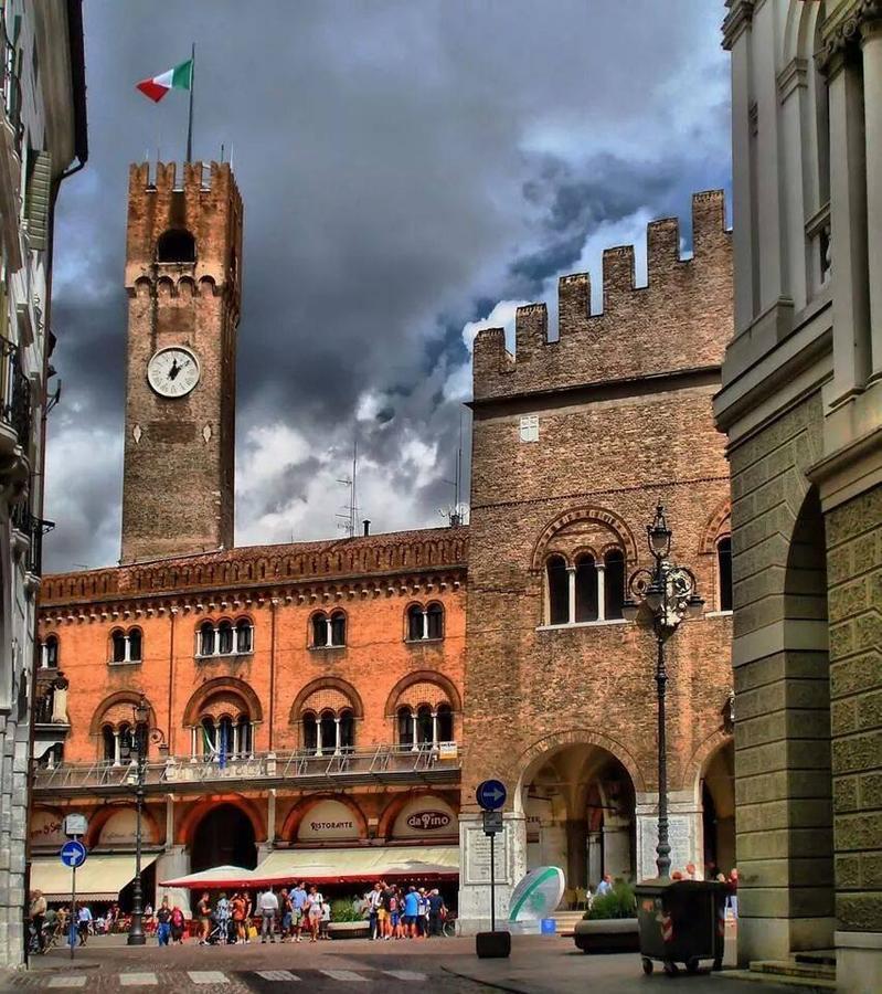 Holiday Treviso Suite Lombardi المظهر الخارجي الصورة